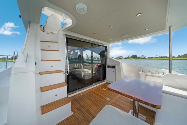 2017 Azimut 50
