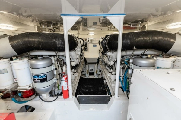 2003 Viking 56