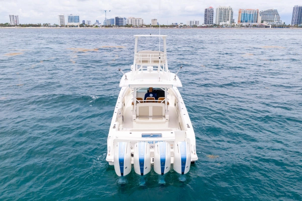 2025 Boston Whaler 38