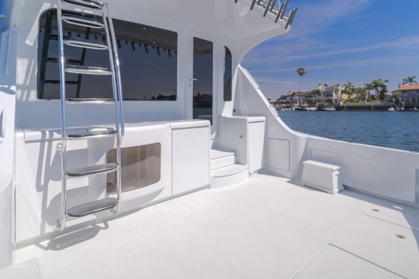 Photo of the 2003 Hatteras 54 Convertible "BRAINWAVE"
