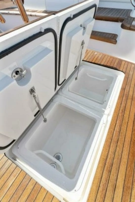 2021 Viking 54