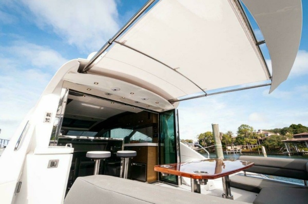 After Five 60ft Cruisers Yachts Yacht For Sale