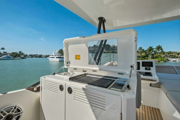 No Patience 52ft Prestige Yacht For Sale