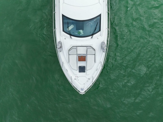 Sweet Caroline 46ft Cruisers Yachts Yacht For Sale