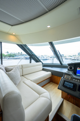 54ft Riviera Yacht For Sale
