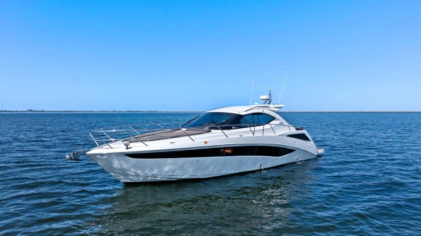 2017 Galeon 44
