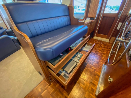 Hatteras 56 Motor Yacht Yacht For Sale