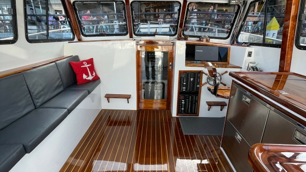 BEAR FLAG 3 0 35ft Donelle Yacht For Sale