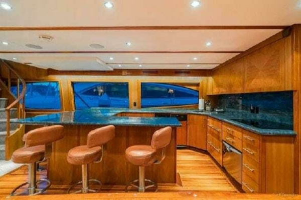 Desperado 77ft Hatteras Yacht For Sale