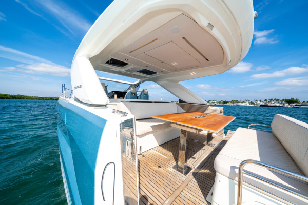 43ft Jeanneau Yacht For Sale