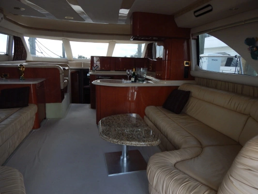 Sea Ray Sedan Bridge Yacht For Sale