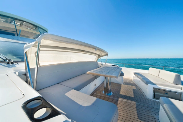 2020 Sunseeker 76