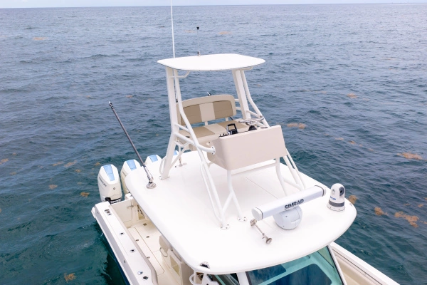 2025 Boston Whaler 38
