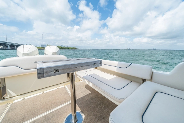 2024 Chris-Craft 28