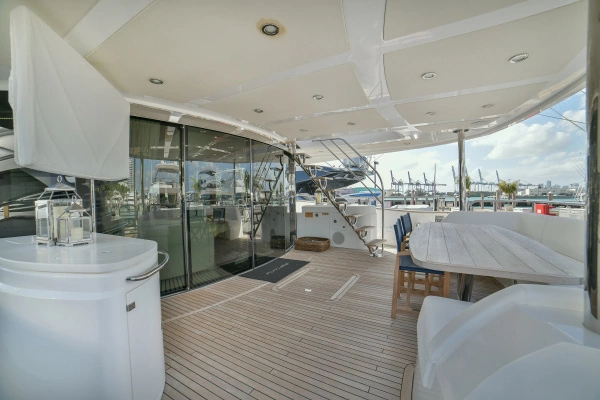 Sunseeker 28 Metre Yacht Yacht For Sale