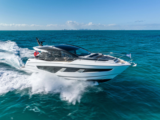 PREDATOR 65 65ft Sunseeker Yacht For Sale