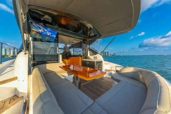 PRESUMED INNOCENT 48ft Princess Yacht For Sale