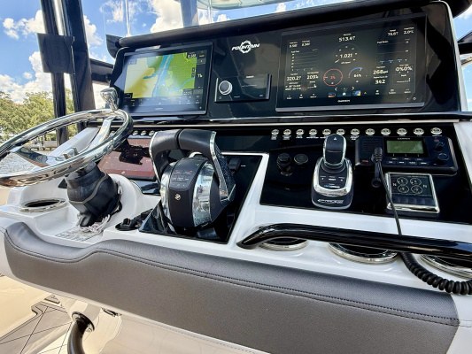 34ft Fountain Yacht For Sale