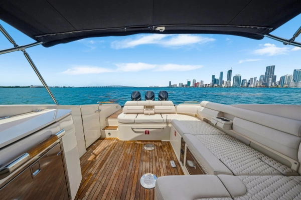 2023 Chris-Craft 35