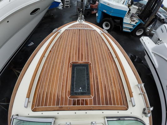 OUR TRADE 27ft Chris Craft Yacht For Sale