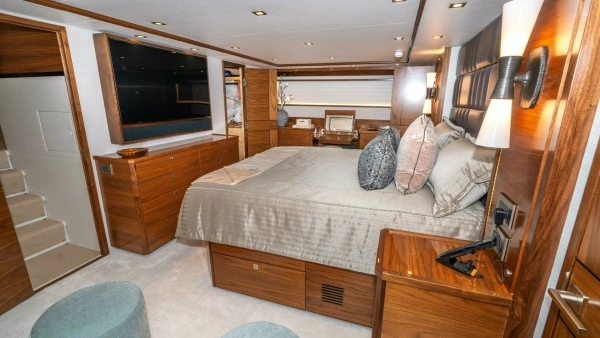 Viking 90C Yacht For Sale