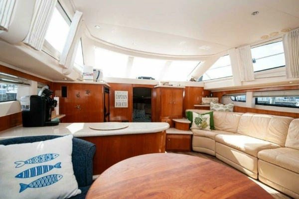 2002 Carver 47