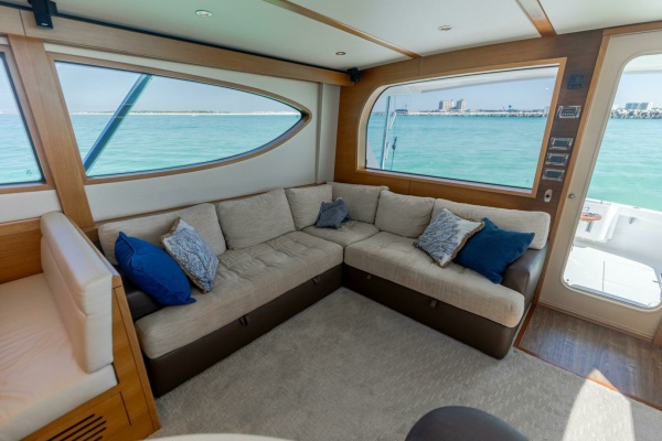 KNOT on CALL 60ft Hatteras Yacht For Sale