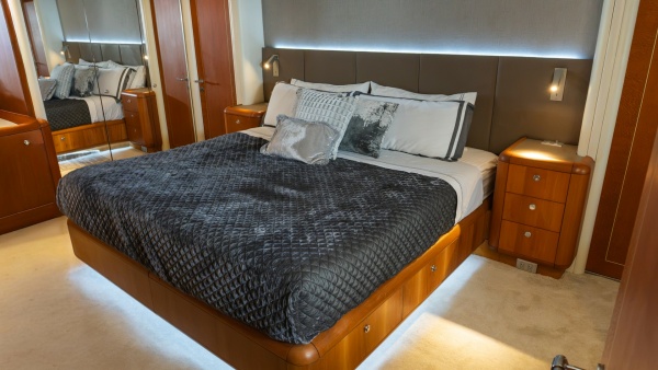 Aussie Rules 87ft Oceanfast Yacht For Sale