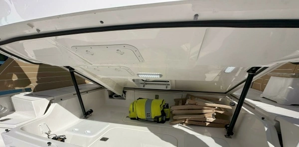 2025 Tiara Yachts 60
