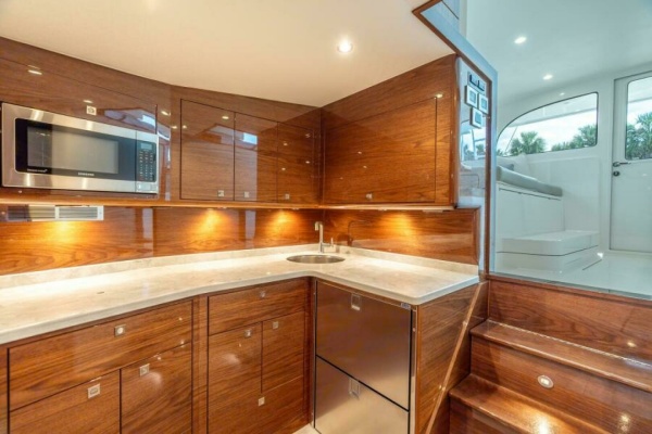 Viking 46 Billfish - Galley