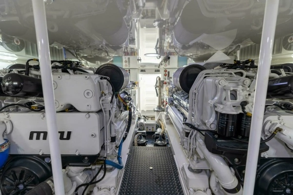 2020 Viking 62