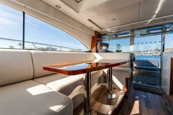 VENTURES64 48ft Riviera Yacht For Sale