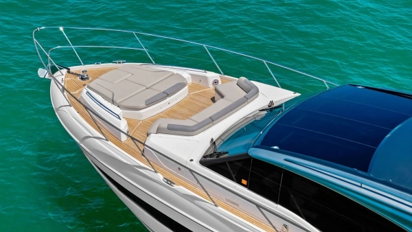 2019 Princess 65