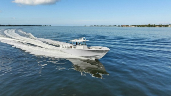 39ft Yellowfin Yacht For Sale