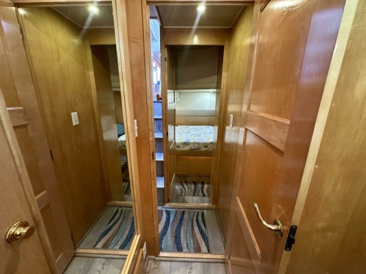 Bella Vita 49ft Navigator Yacht For Sale