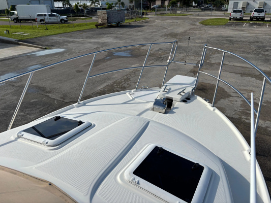 Y Knot 28ft Cutwater Yacht For Sale