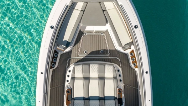 Everglades 455 Center Console Yacht For Sale