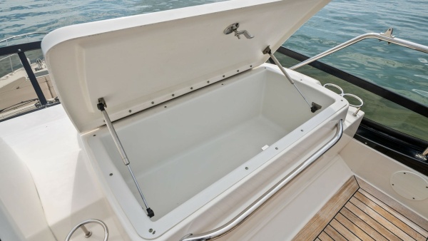 Tee Time III 40ft Sea Ray Yacht For Sale