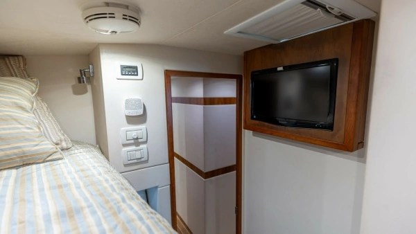 2010 Hatteras 60