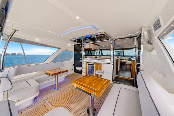ZERO GRAVITY 72ft Riviera Yacht For Sale