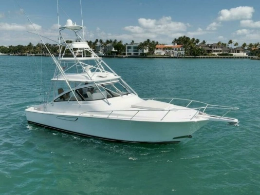 2015 Viking 42 Open