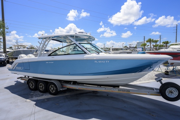 Boston Whaler 32 - Veronica