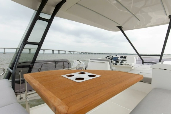 2023 Prestige 46