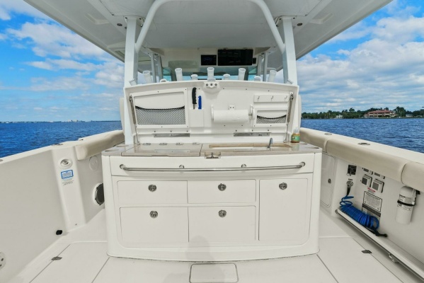 Lima Kilo 38ft Boston Whaler Yacht For Sale