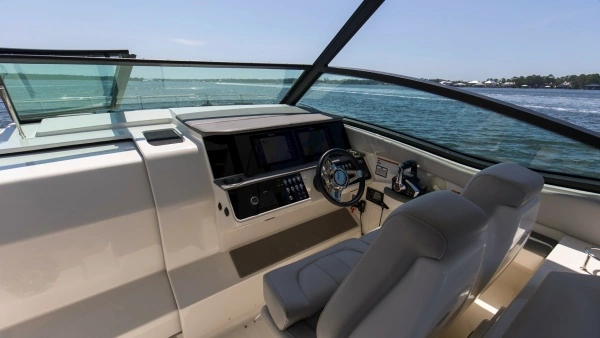 2022 Sea Ray 32