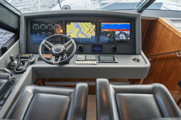 2022 Riviera 57