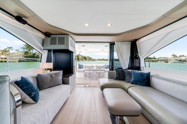 60ft Azimut Yacht For Sale