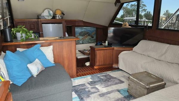 Wild Life 45ft Viking Yacht For Sale