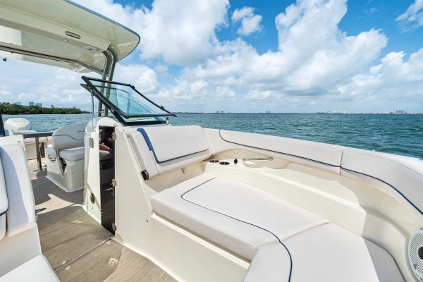 2024 Chris-Craft 28