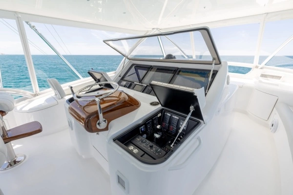 2023 Viking 72